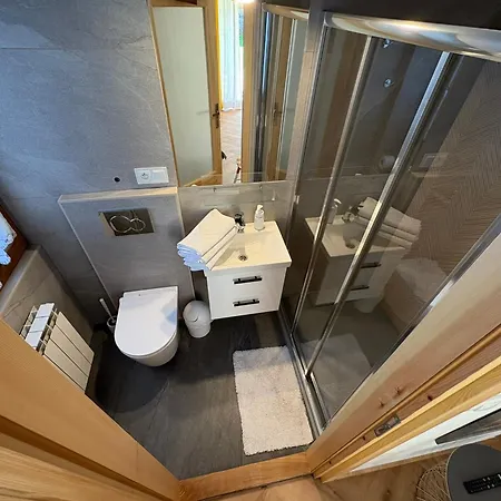 Apartament, Studio, Nad Potokiem 아파트 자코파네